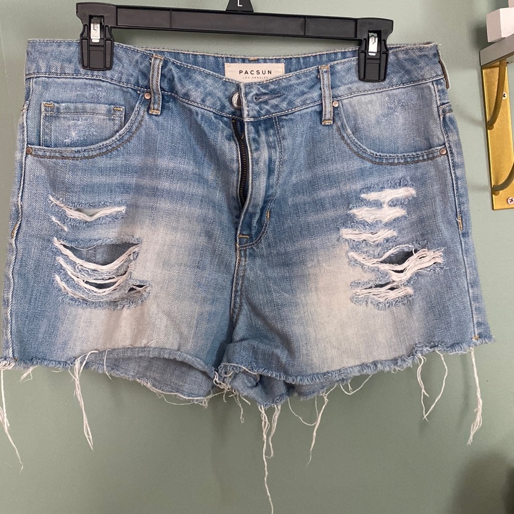 Pascun High Rise ripped shorts